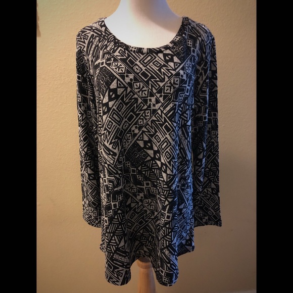 Aztec print plus size top - Picture 1 of 1